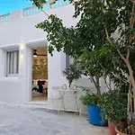 Апартаменты Manda Old Town Naxos City